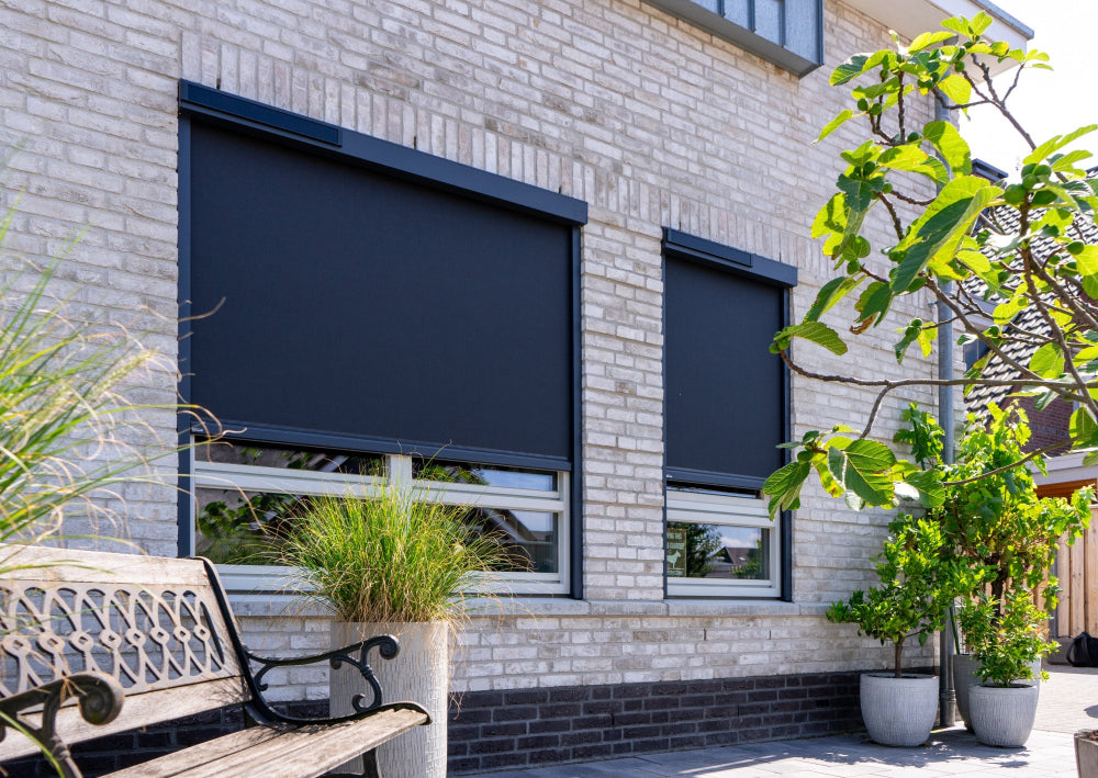 ZIP-Screen mit Solarantrieb V550